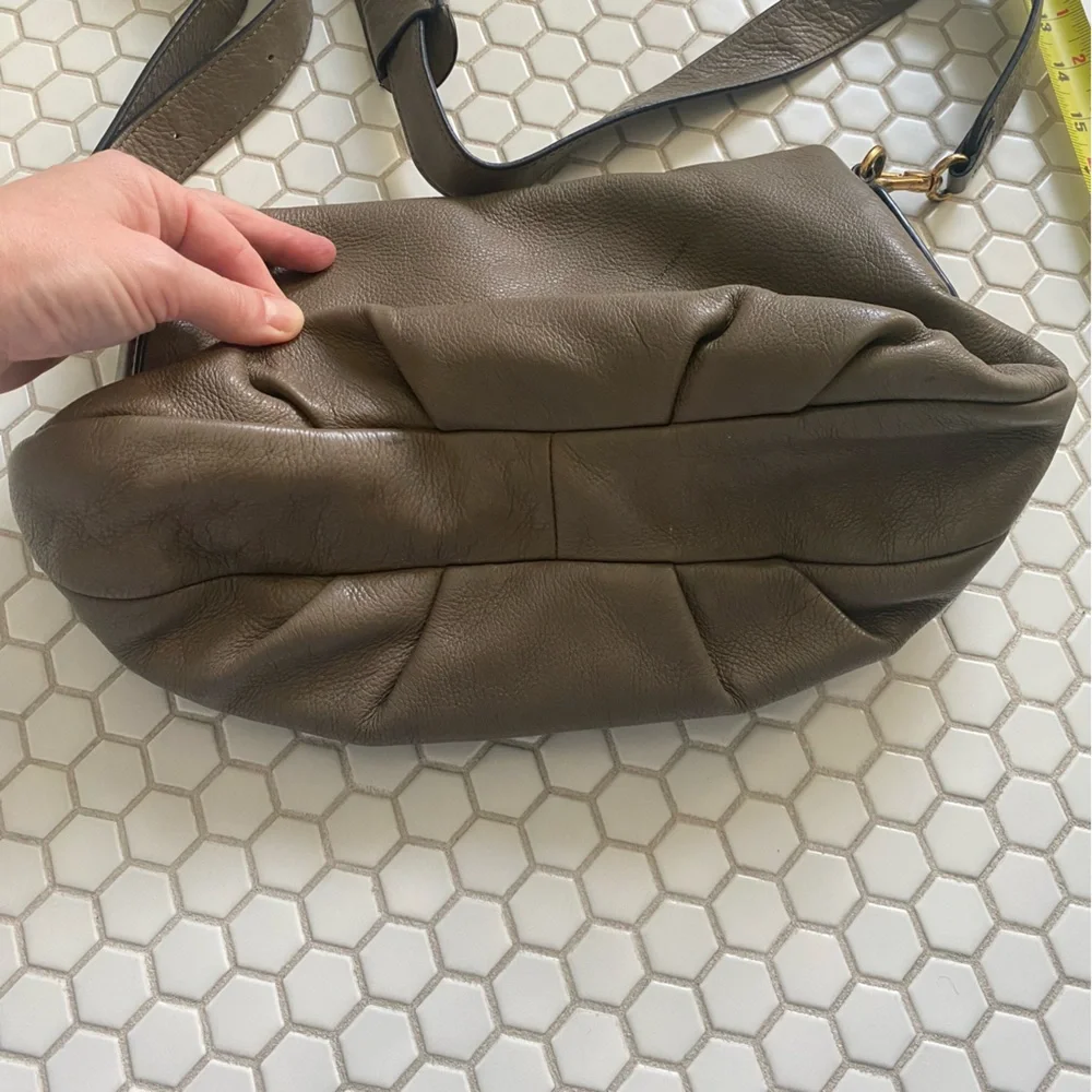 MARC BY MARC JACOBS | New Q Natasha Shoulder Crossbody Flap Bag Shoulder Pad - Picture 11 of 11